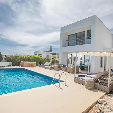 Villa Esprit 33 Latchi